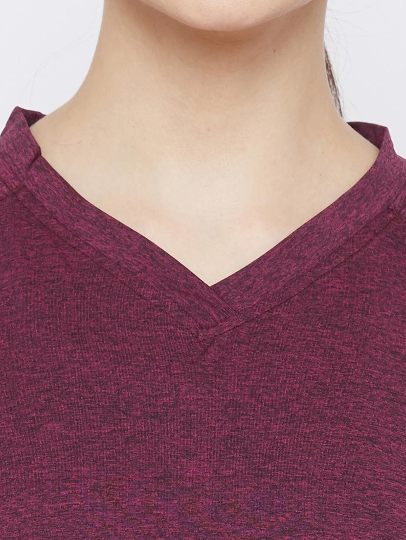 v-neck solid tee - 18045473 - Standard Image - 4