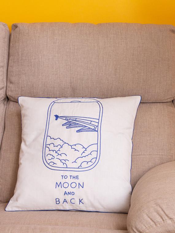 moon and back cushion cover - 18049759 - Zoom Image - 0