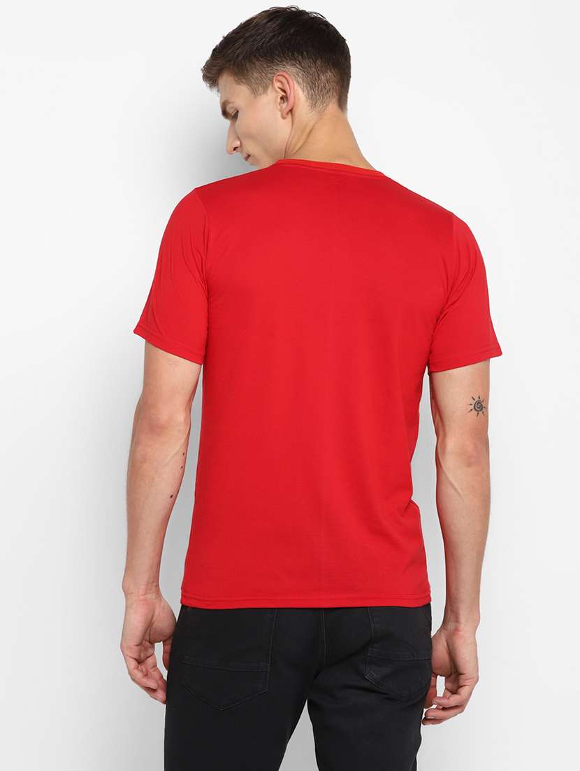 red chest print t-shirt - 18049819 -  Standard Image - 1