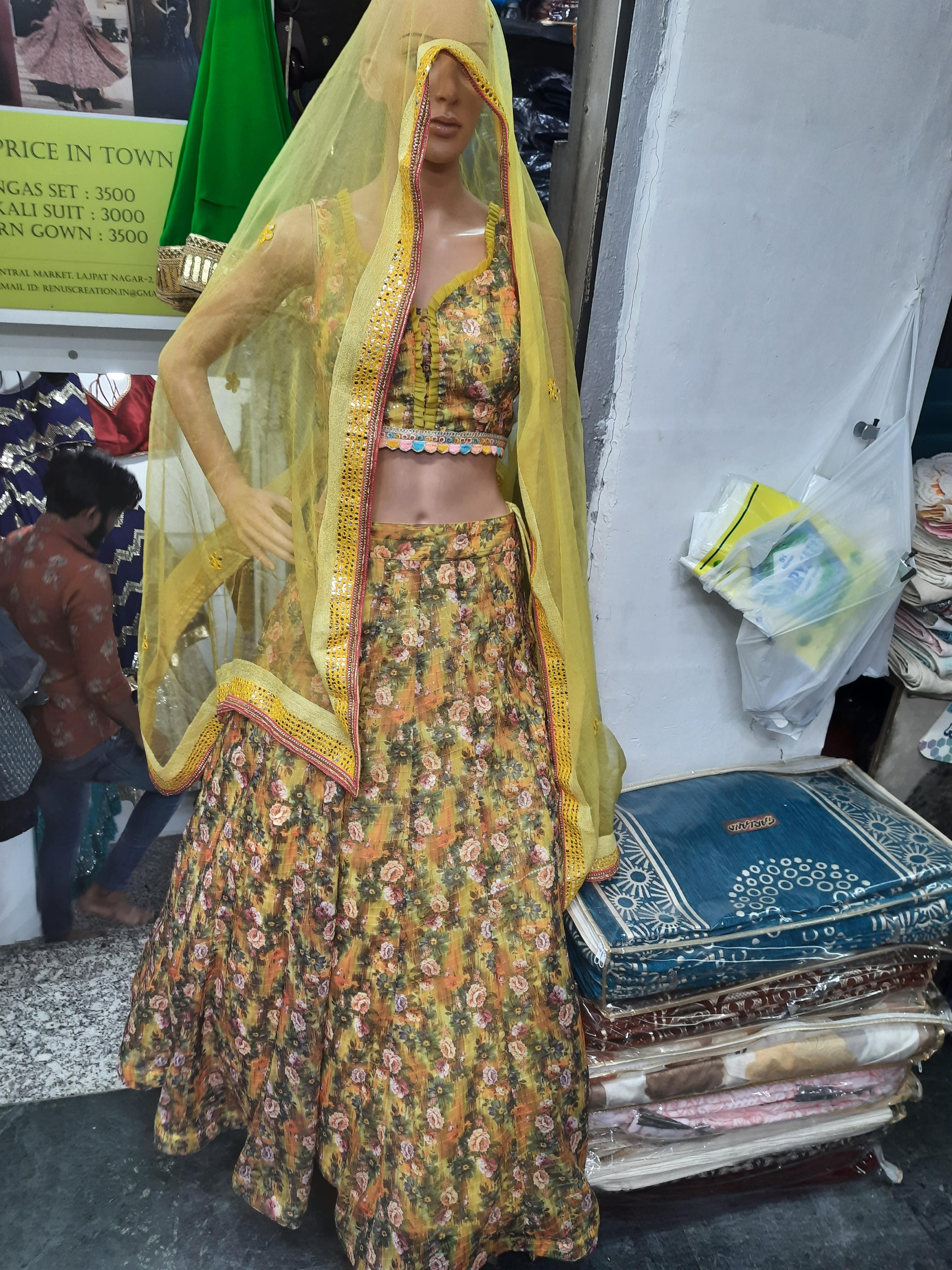 ethnic groups - 18050215 - Standard Image - 1