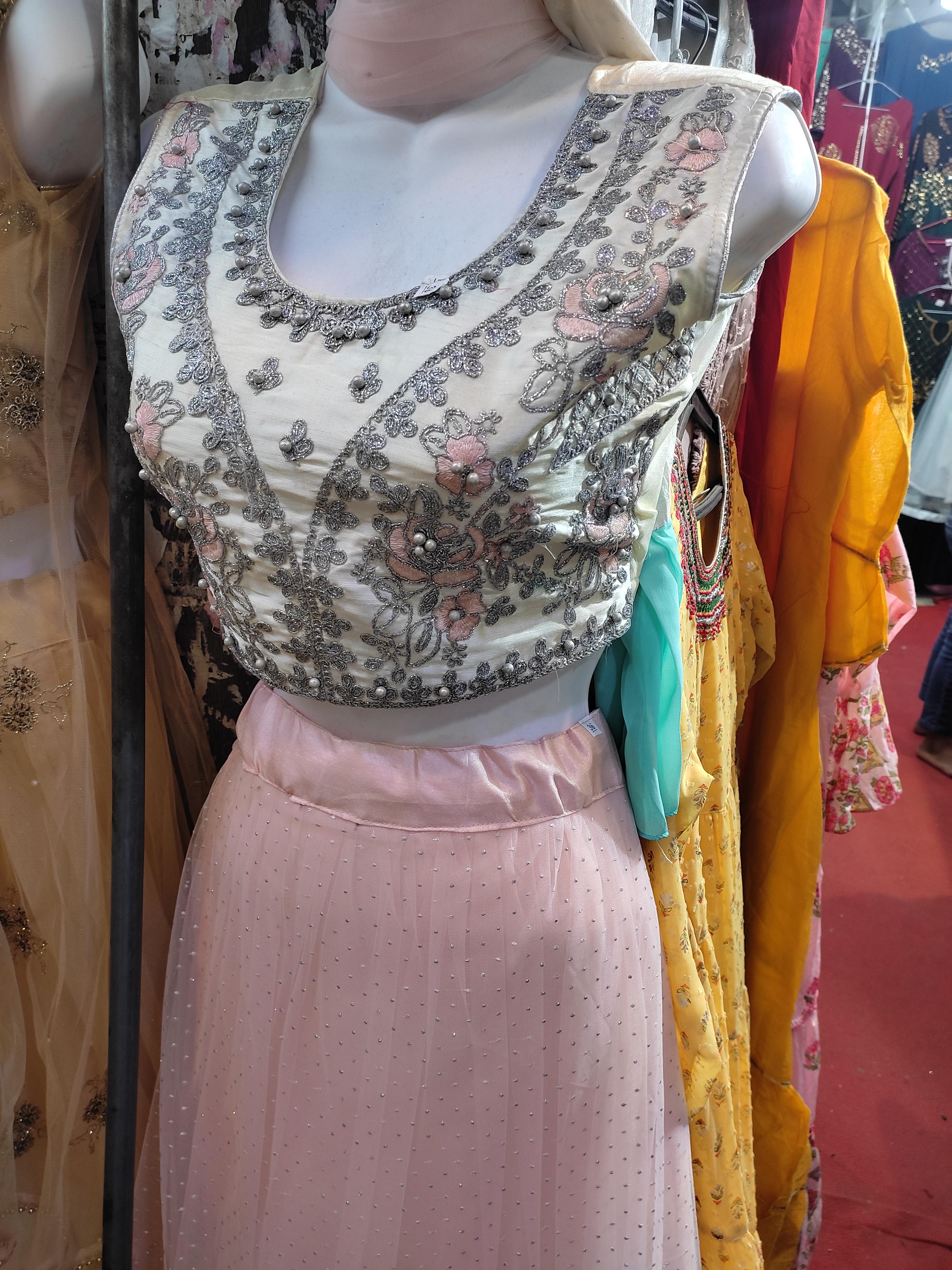ladies salwaar kameez - 18052311 - Standard Image - 1