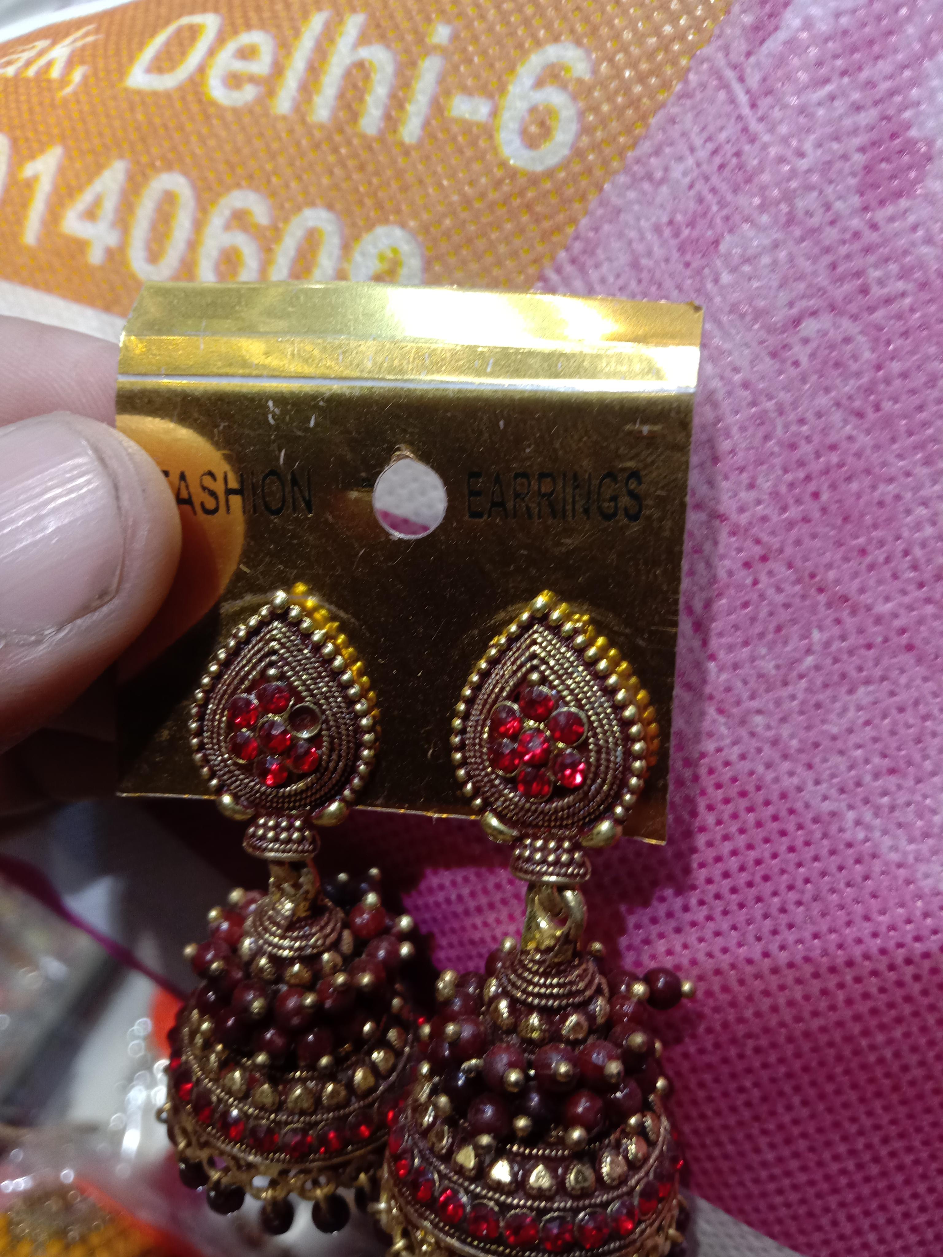 earrings  - 18052422 -  Standard Image - 1