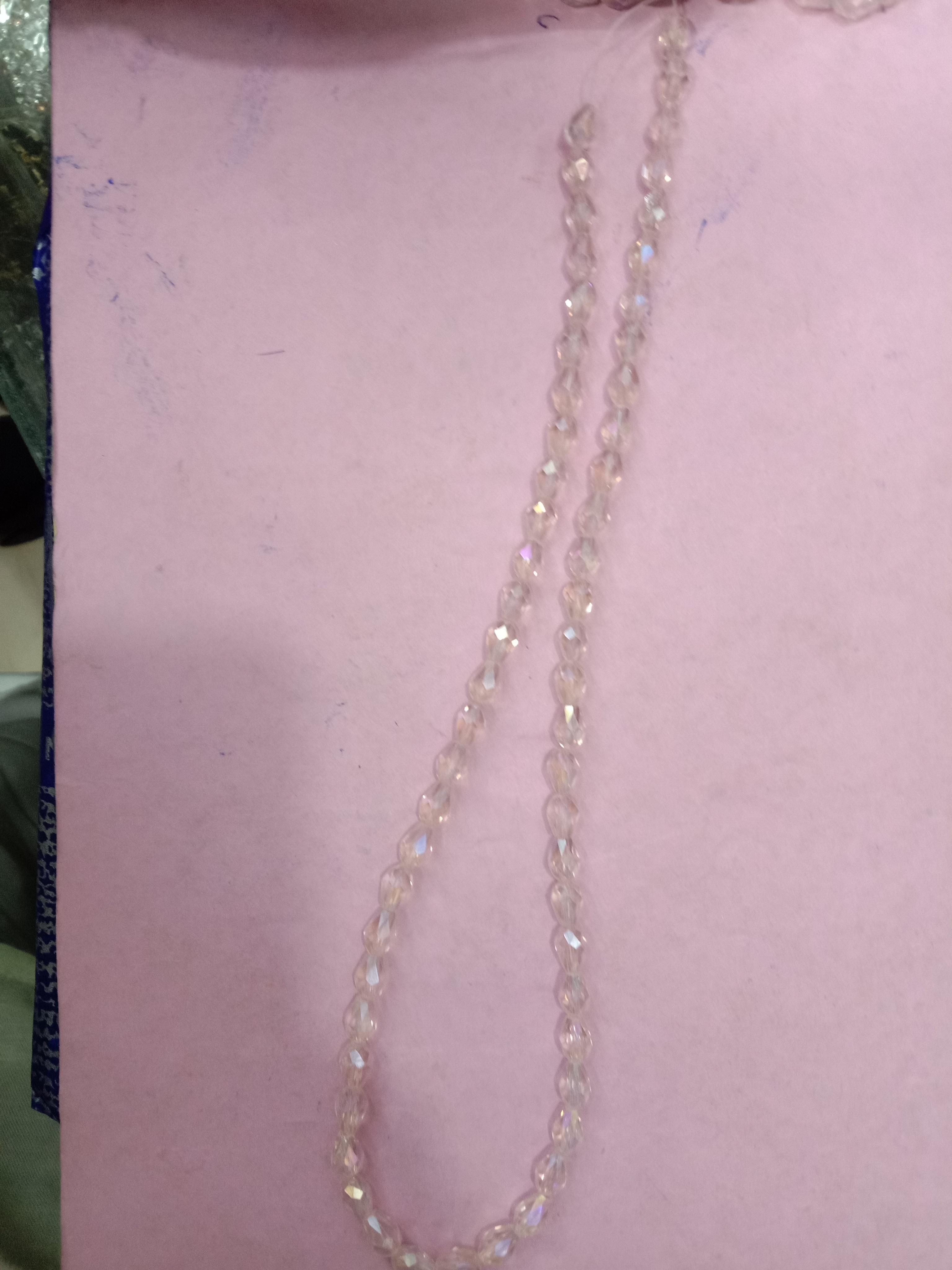 chains - 18052427 - Standard Image - 1