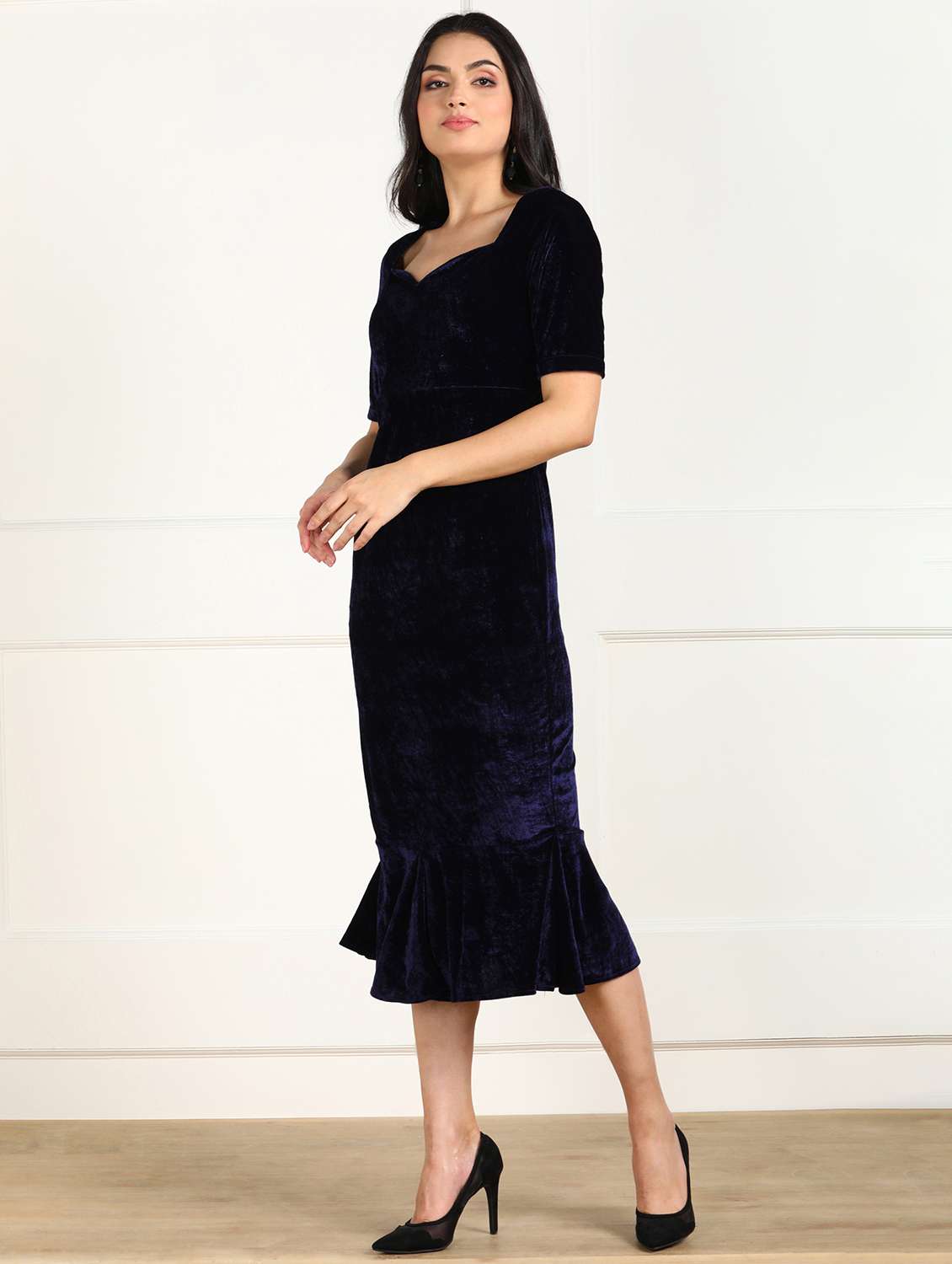 women's ruffle solid dress - 18052435 - Standard Image - 1