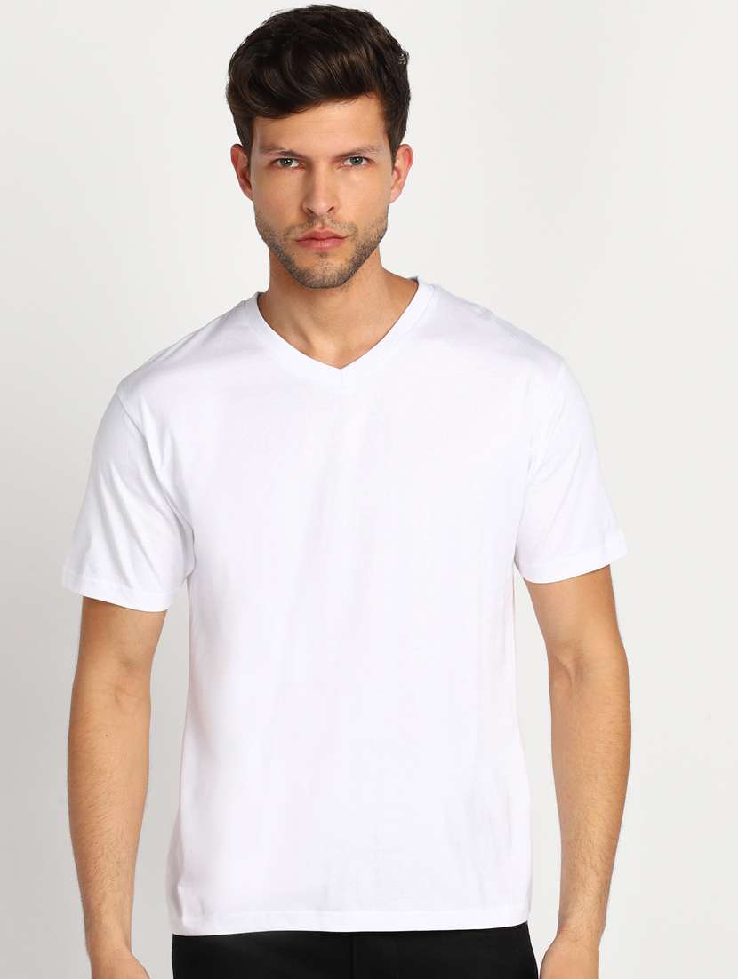 white v neck solid t-shirt 