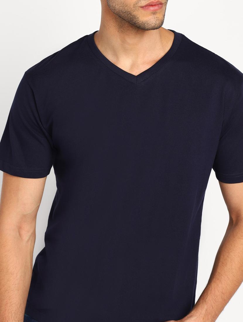 men v-neck plain t-shirt - 18053717 - Standard Image - 4