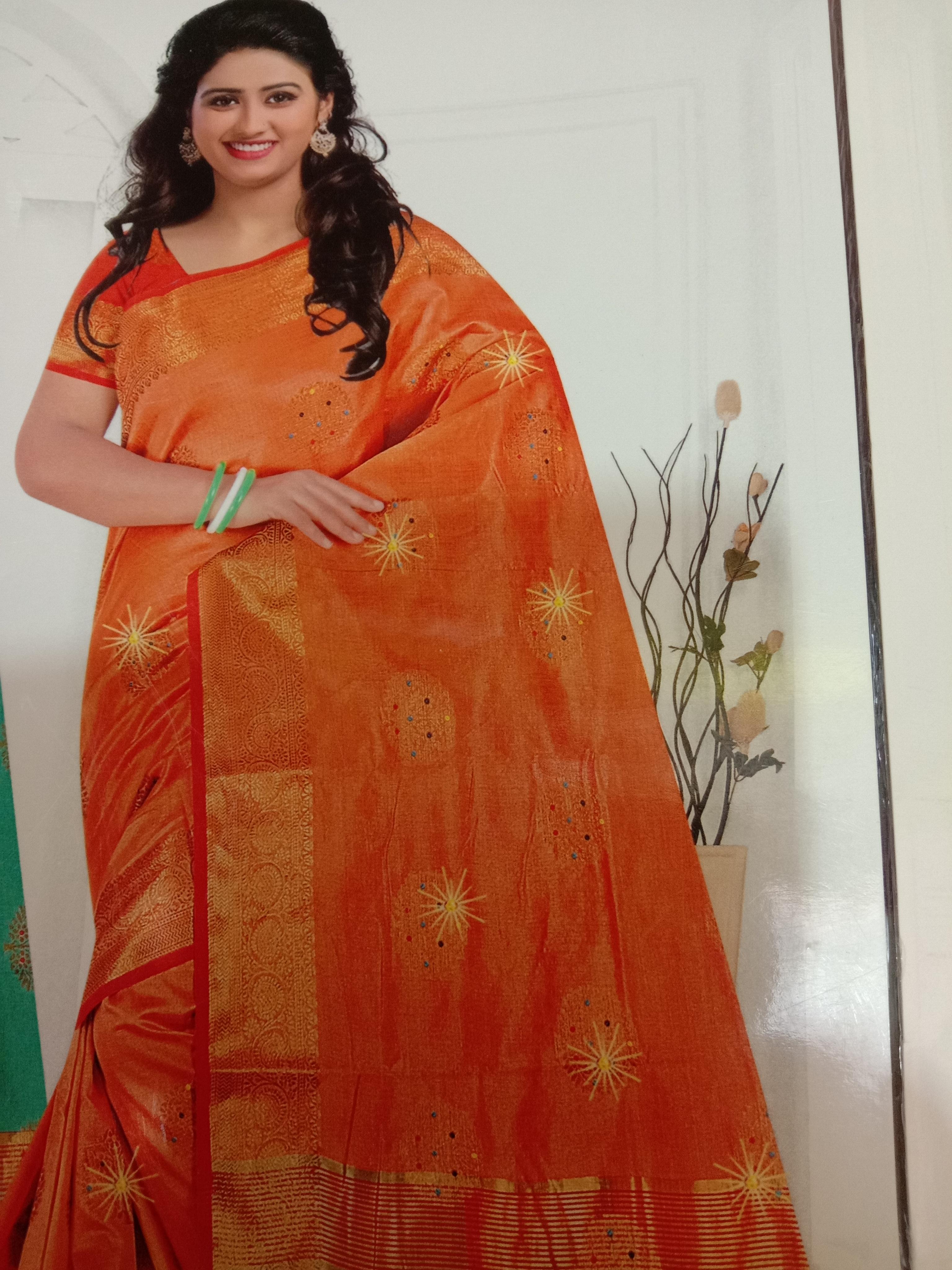 sarees in the silk - 18056305 - Standard Image - 1