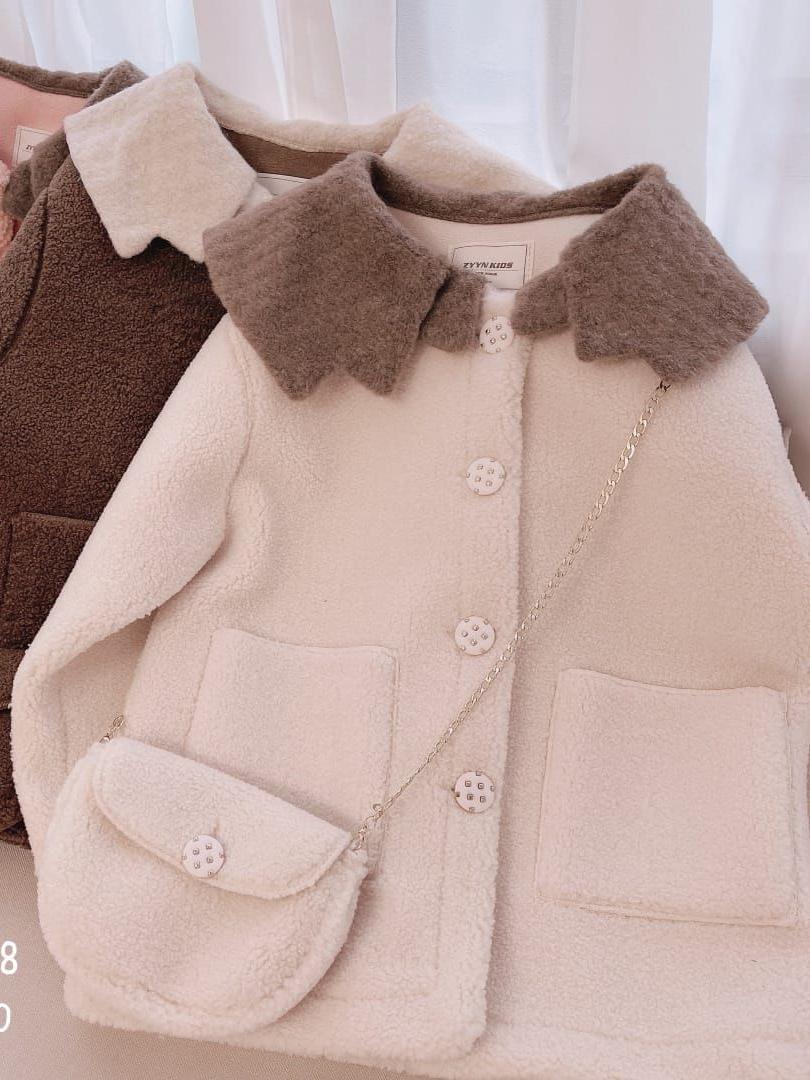 kids sweater  - 18056374 -  Standard Image - 1