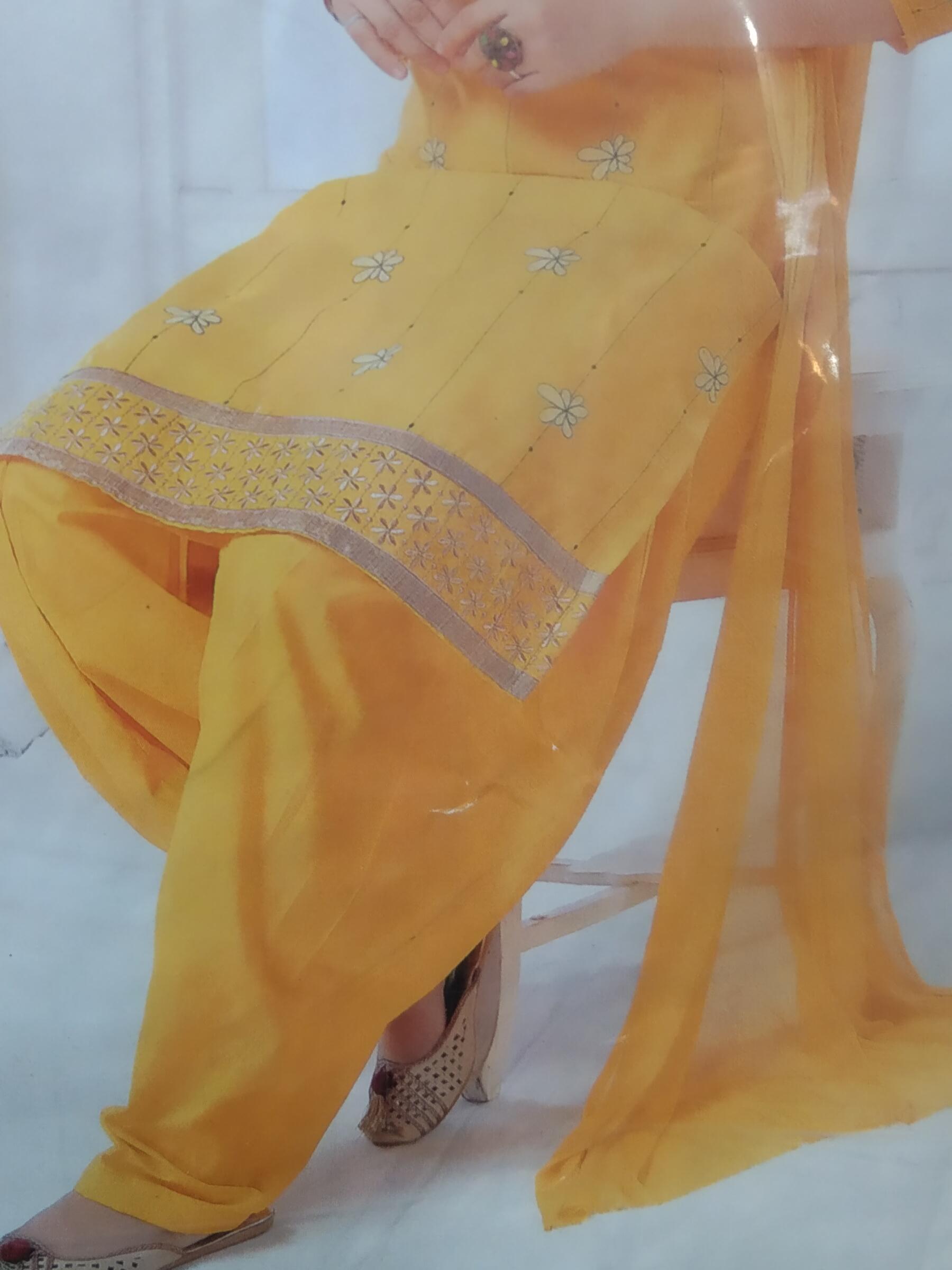 suit with dupttas  - 18058376 -  Standard Image - 1