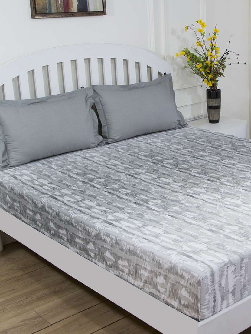 gm abstract 144 tc 100% cotton digital print grey double bedsheet with 2 pillow covers - 18058894 -  Zoom Image - 0