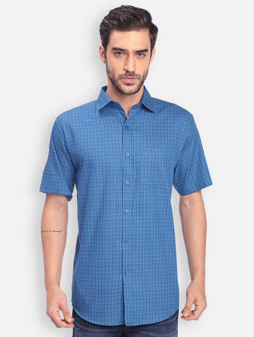 blue checkered casual shirt