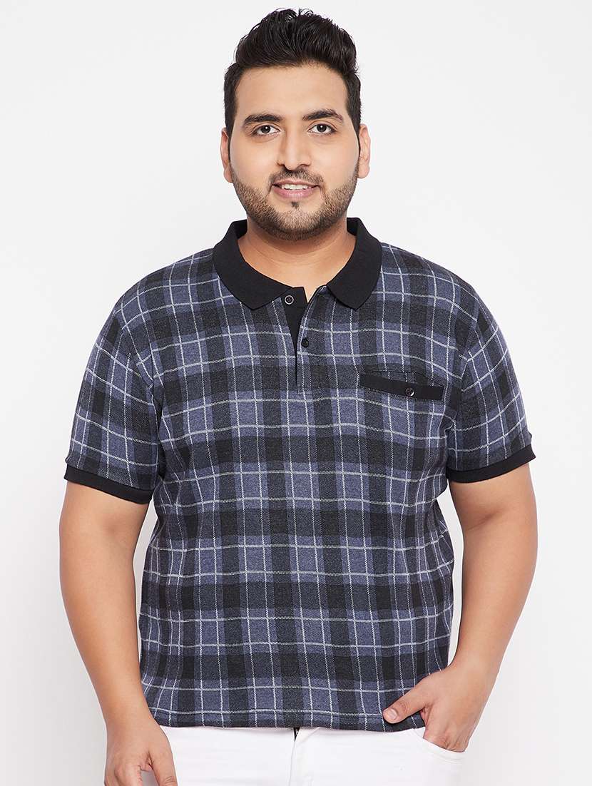 black checkered polo-t-shirt 