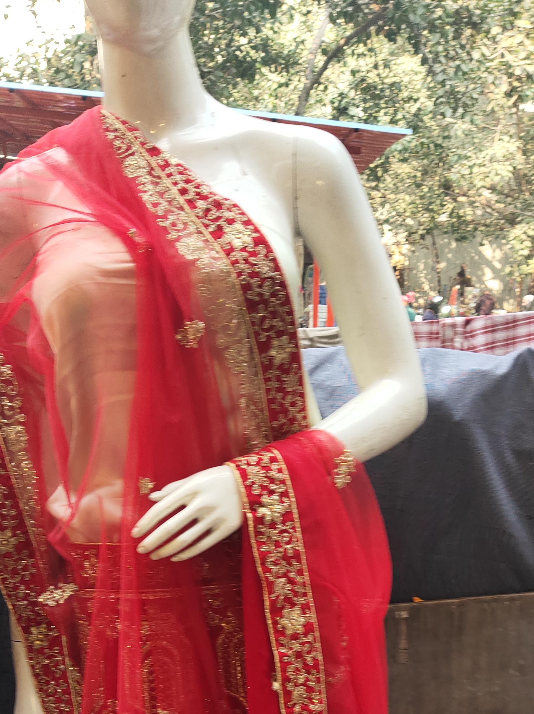 ladies lehngas - 18066820 - Standard Image - 1