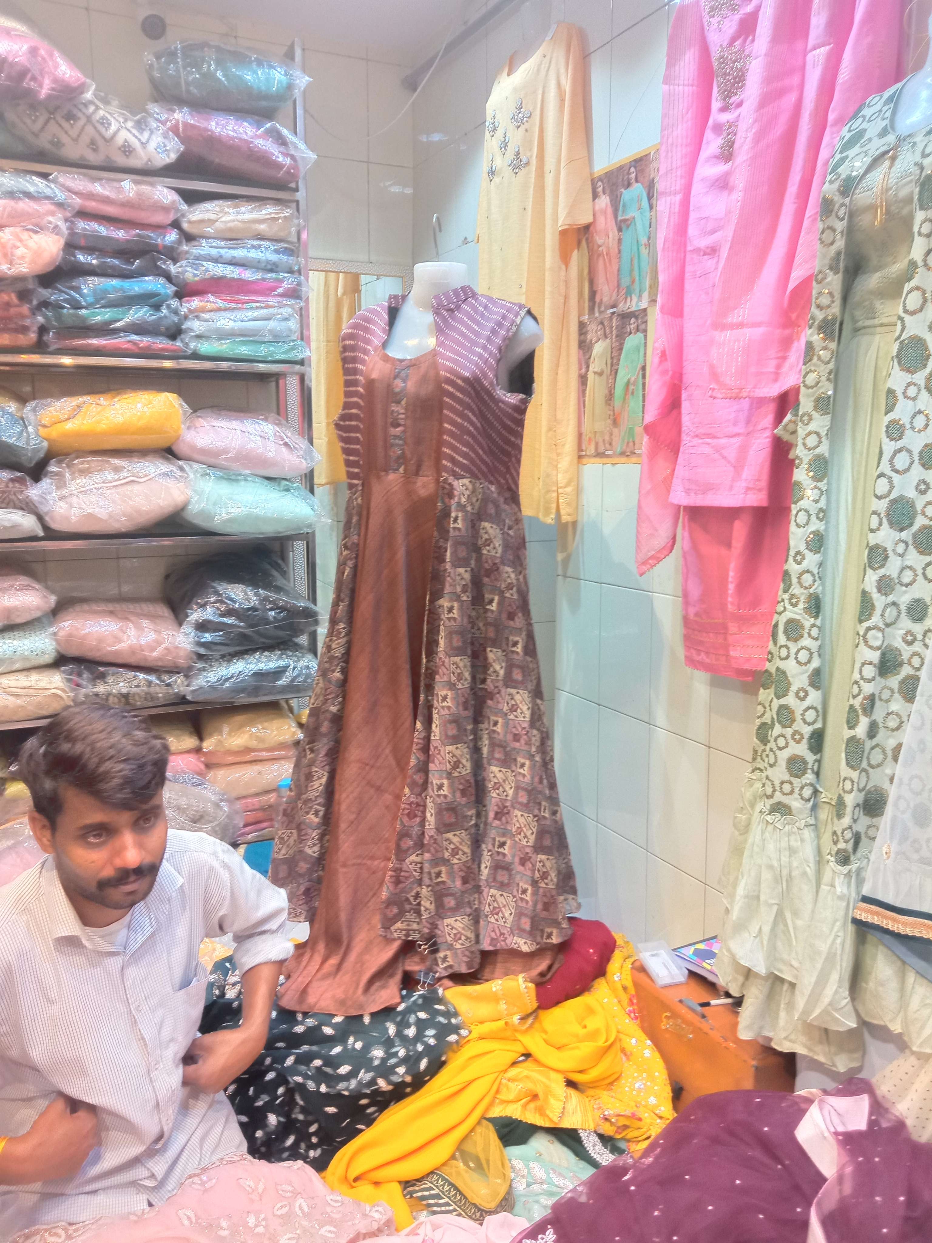 suite dupatta shalwar  - 18068279 -  Standard Image - 1