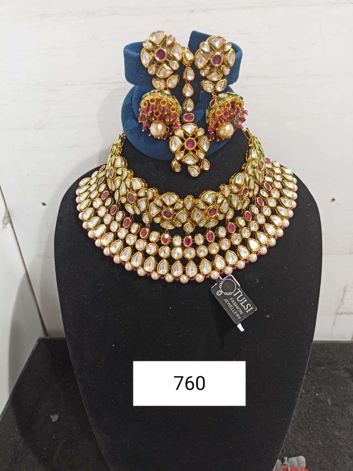 jerkin jewellery - 18072310 - Standard Image - 1