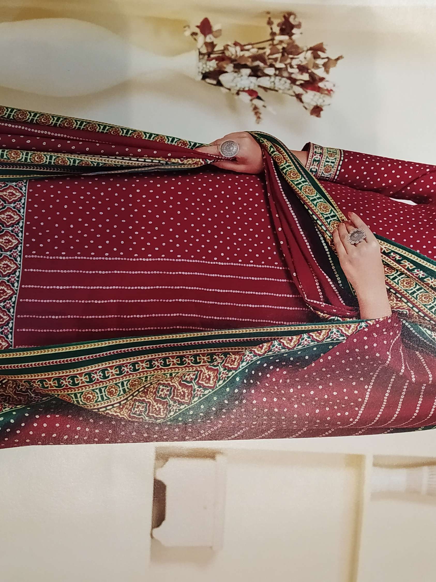ladies suits - 18072640 - Standard Image - 1