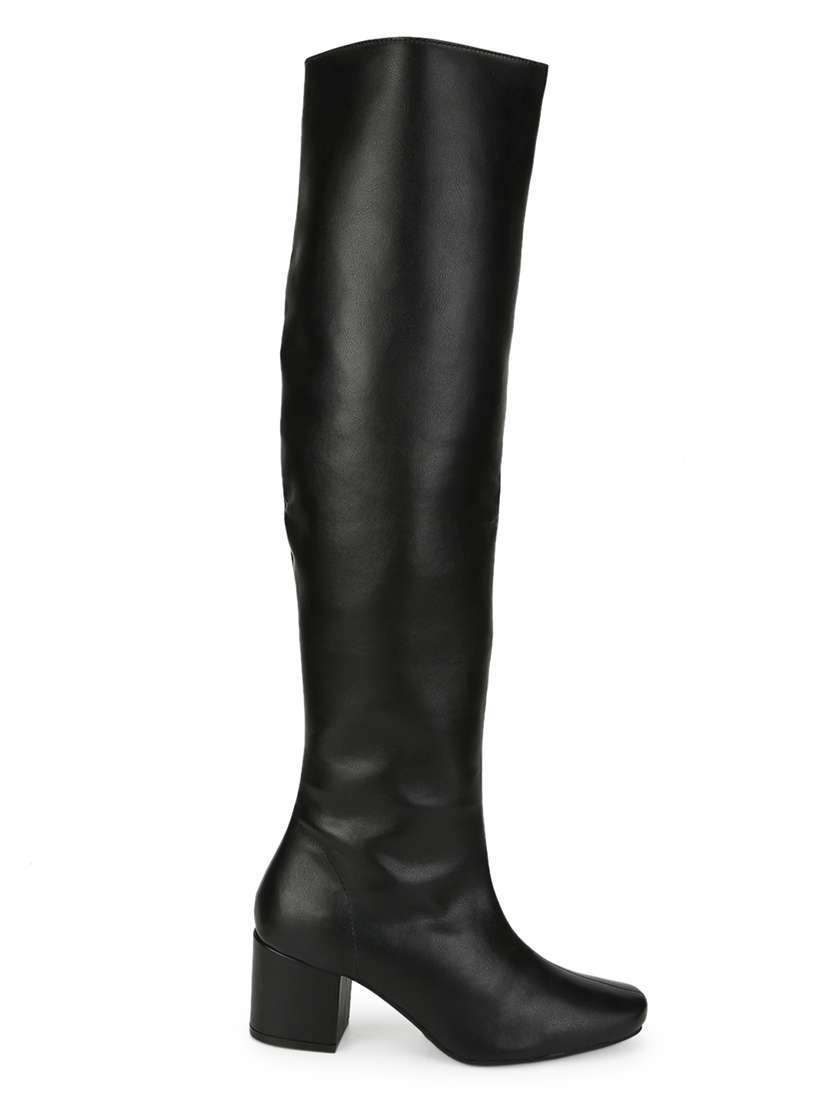 black pu knee length  boots - 18075995 -  Standard Image - 1