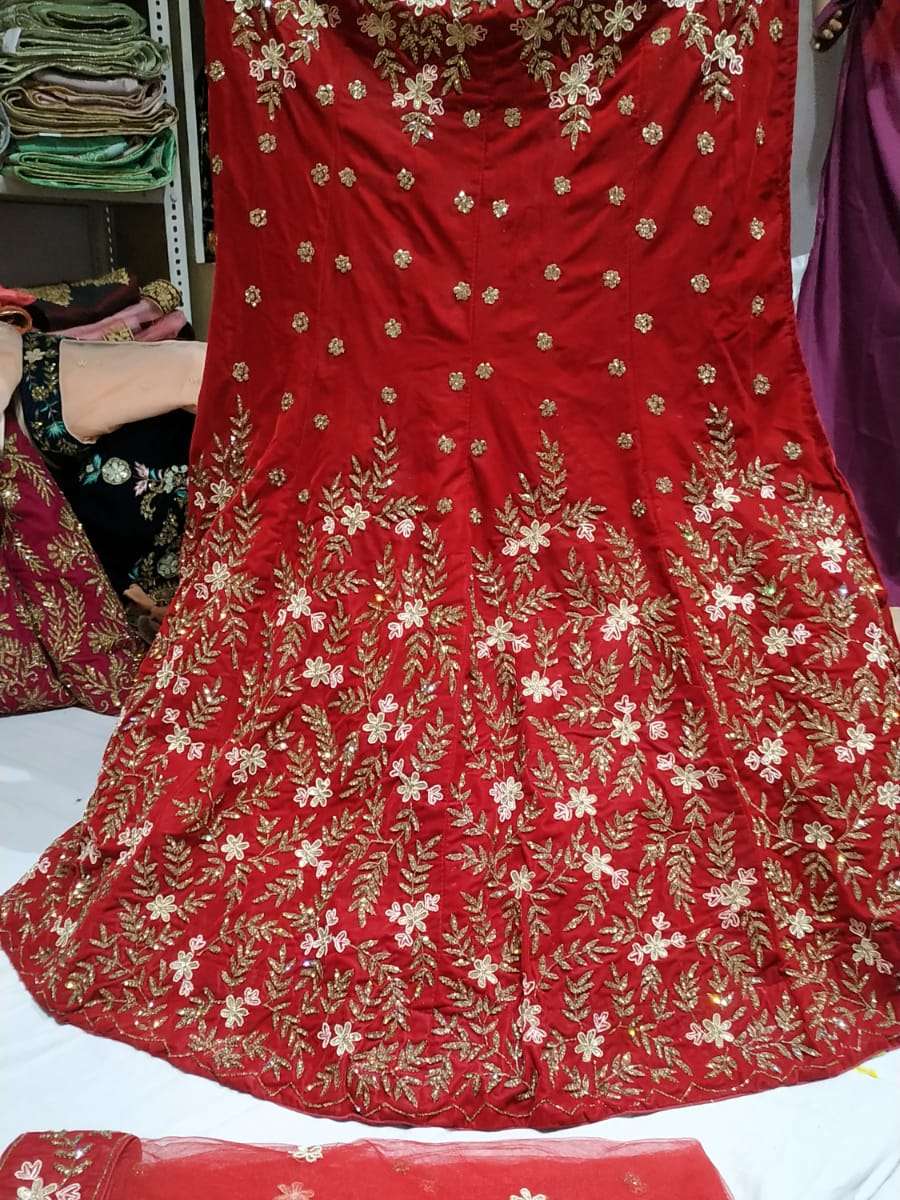 hand make lehenga  - 18076520 -  Standard Image - 1