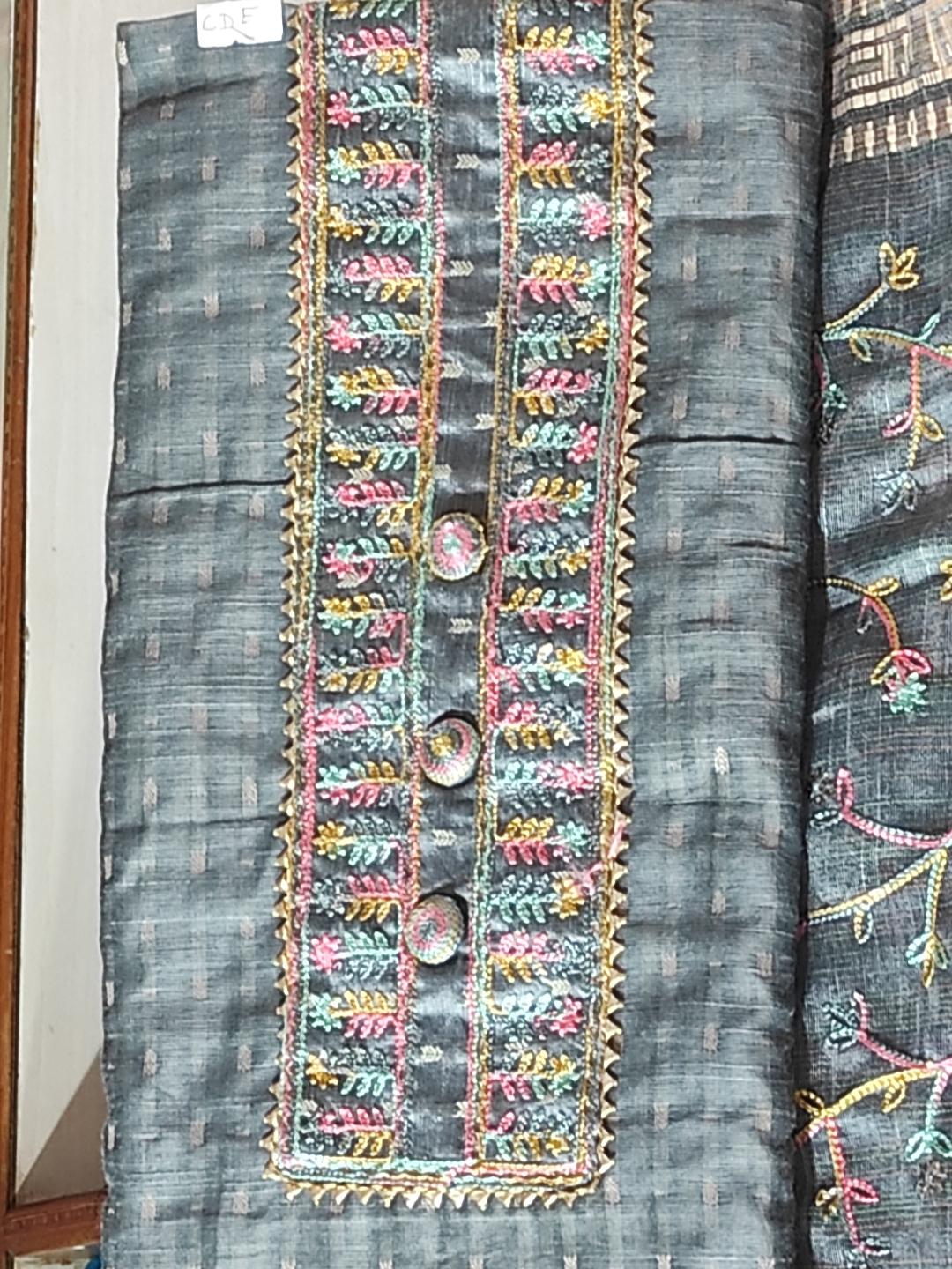 unstich unstich suit  - 18076962 -  Standard Image - 1