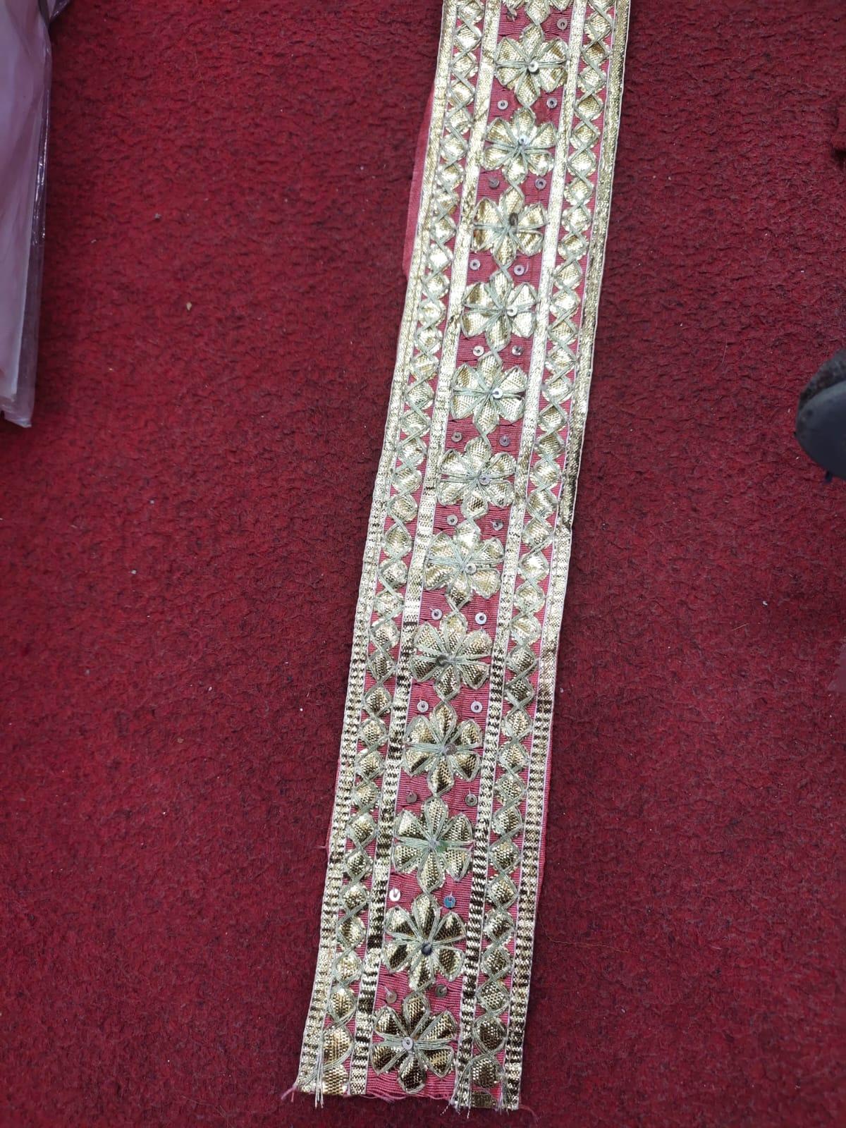 lace - 18078482 - Standard Image - 1