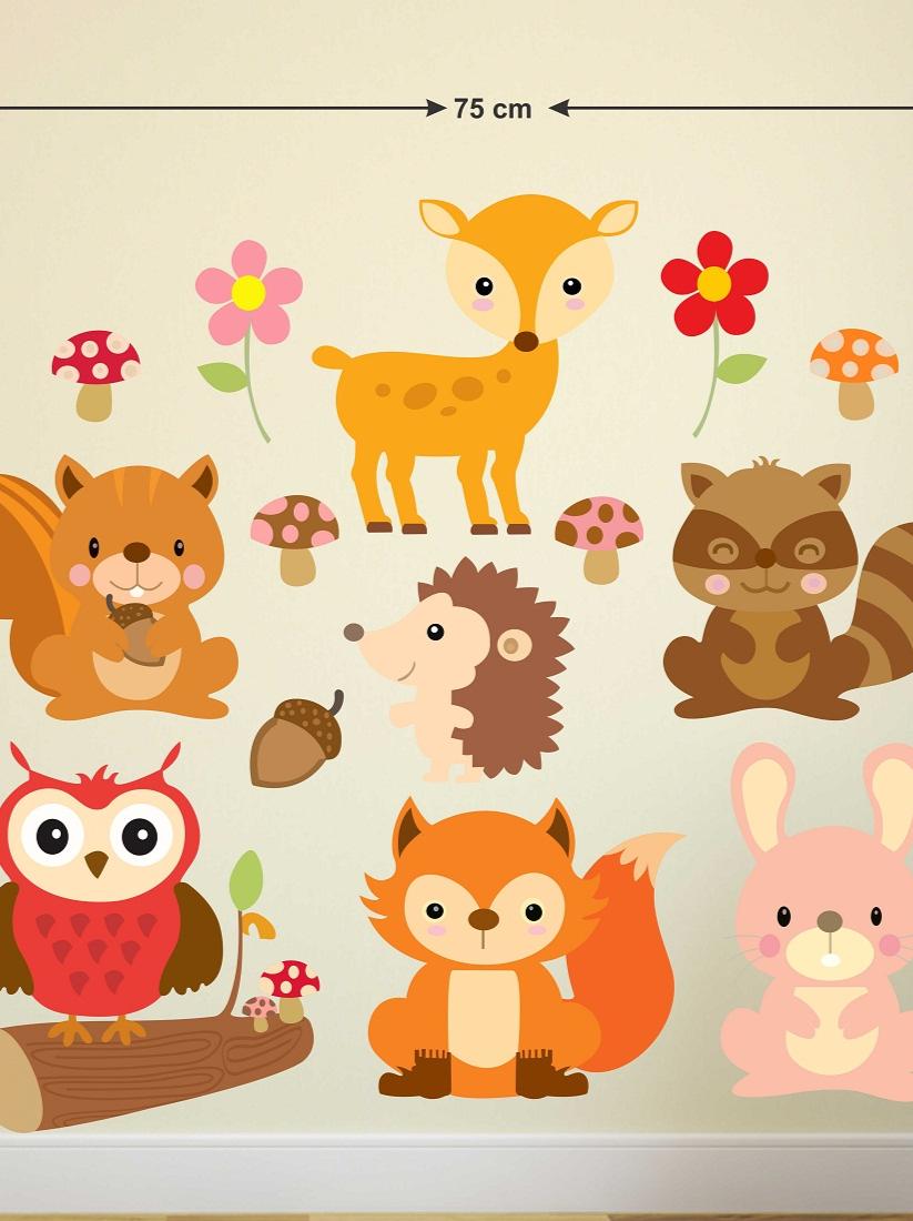 lanstick cute animals sitting kids room - 18079007 - Standard Image - 1