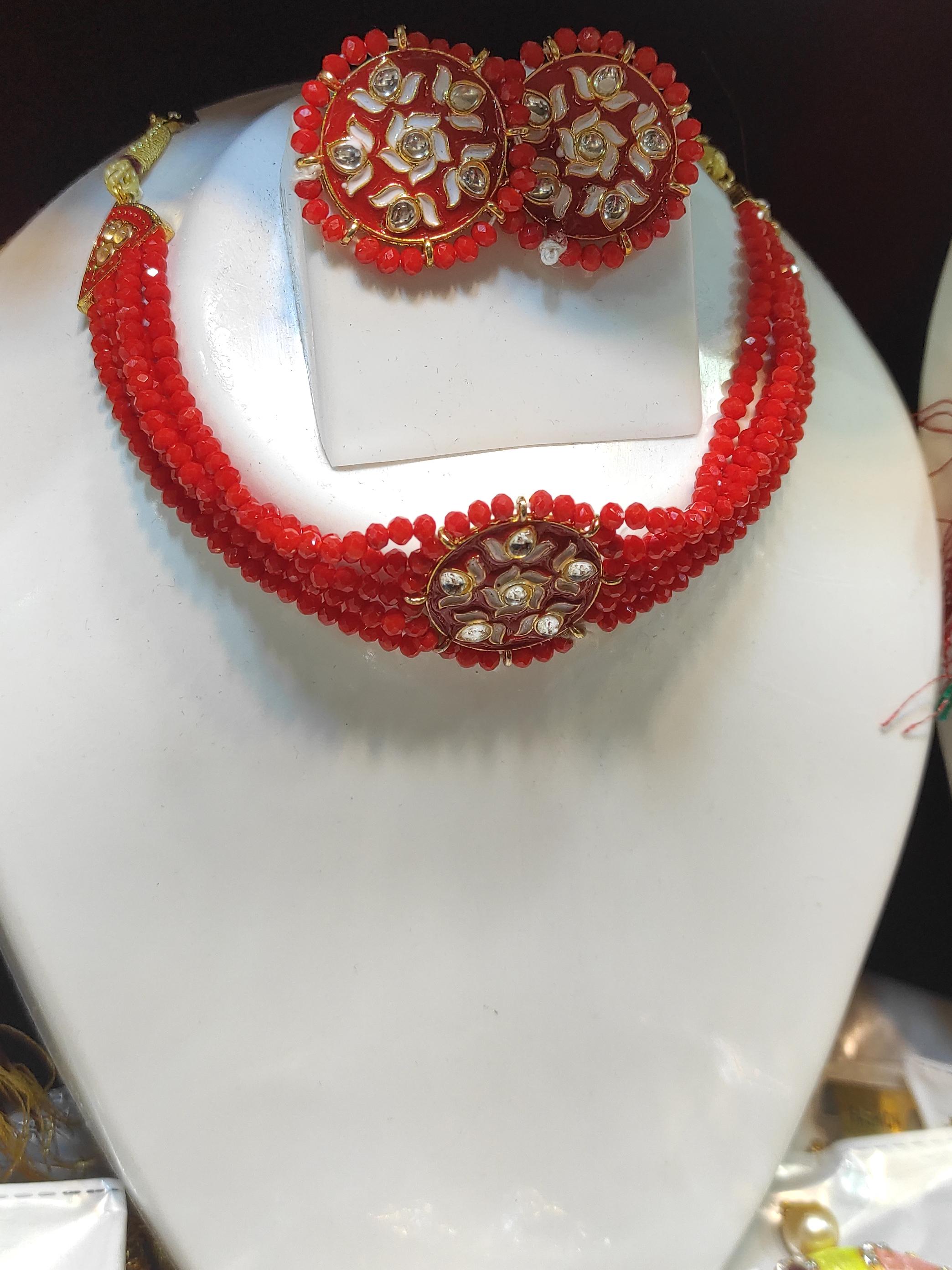 jewellery - 18082377 - Standard Image - 1