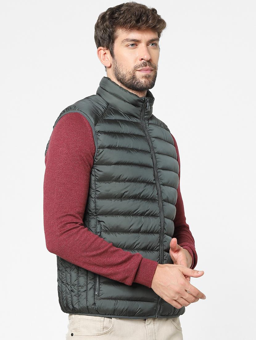 green solid quilted jacket - 18083807 - Standard Image - 1