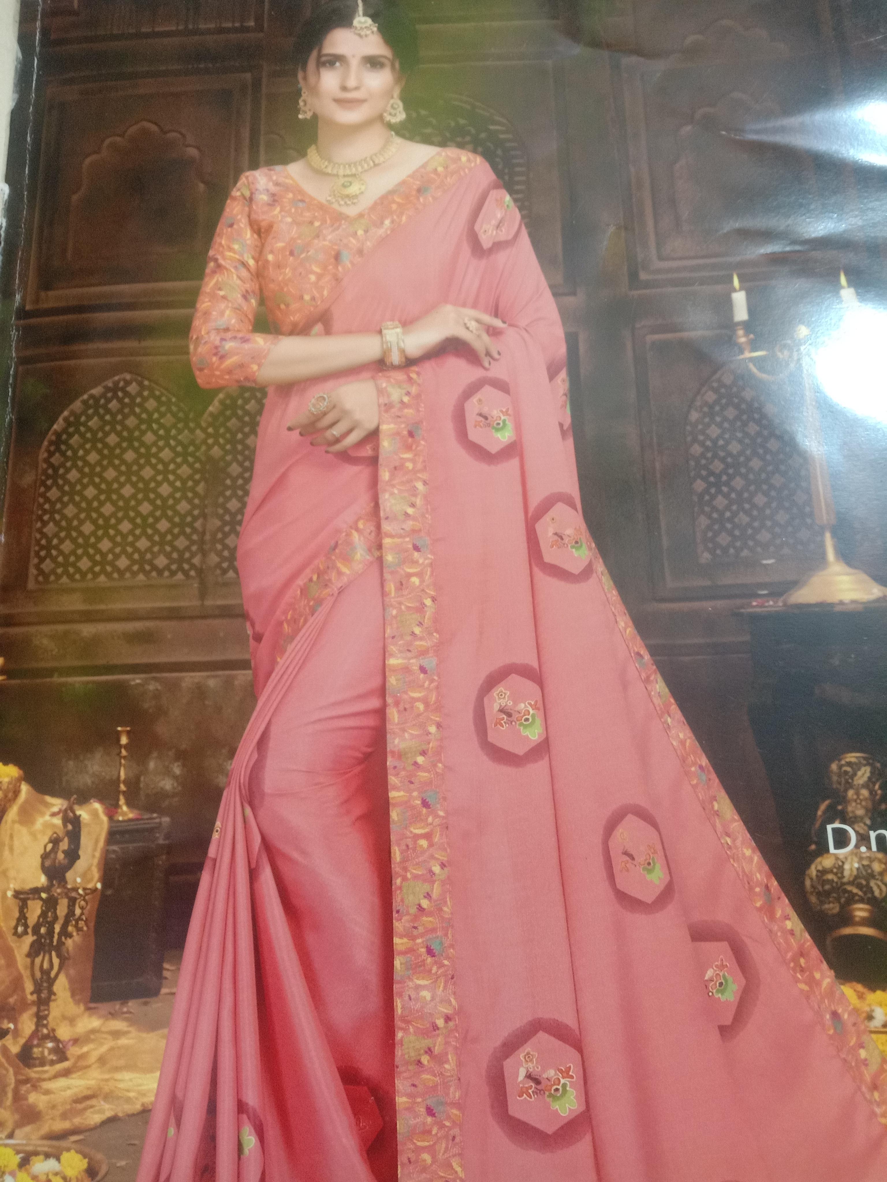 sarees in the silk - 18105698 - Standard Image - 1