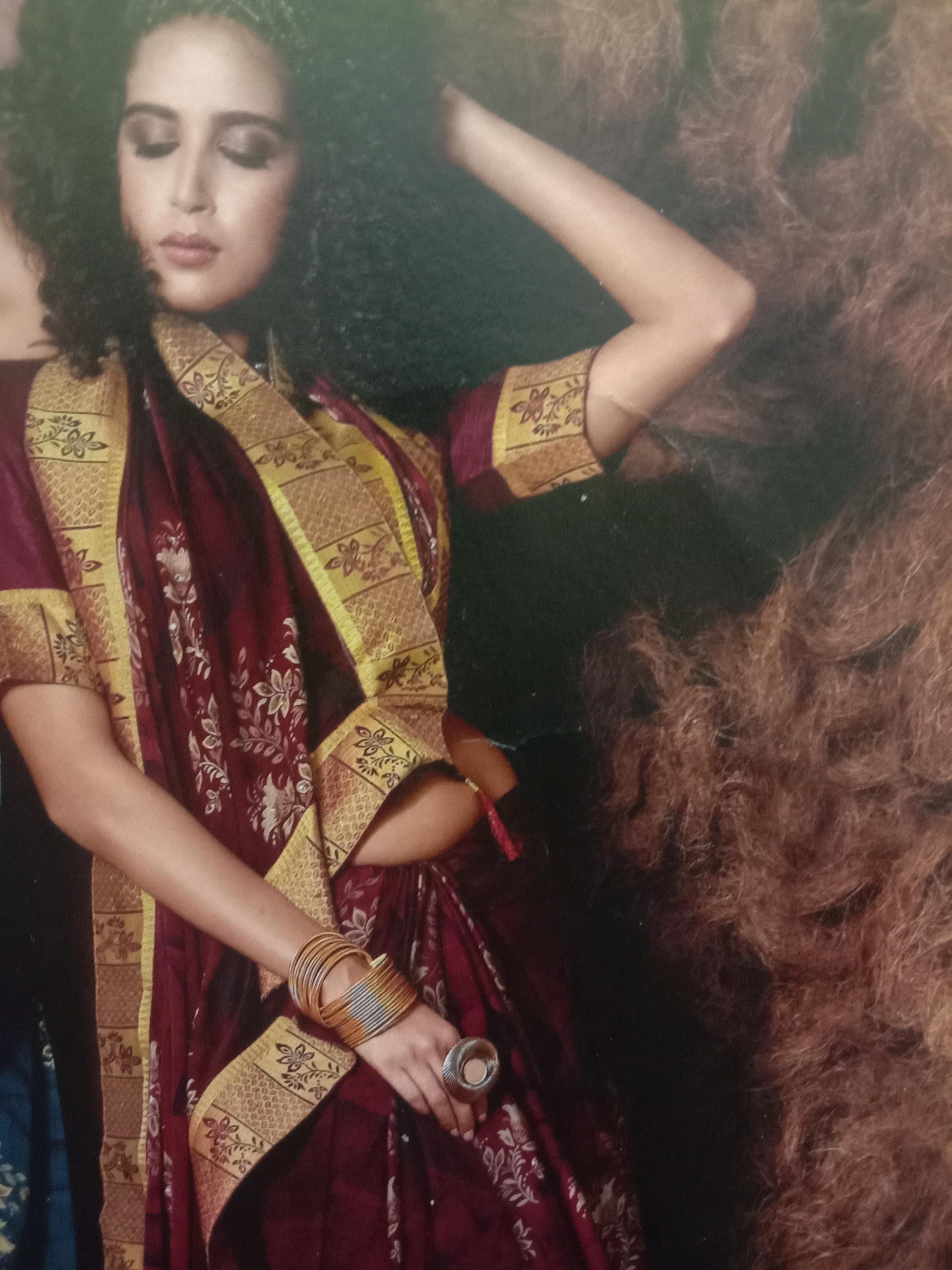 sarees in the silk - 18107033 - Standard Image - 1