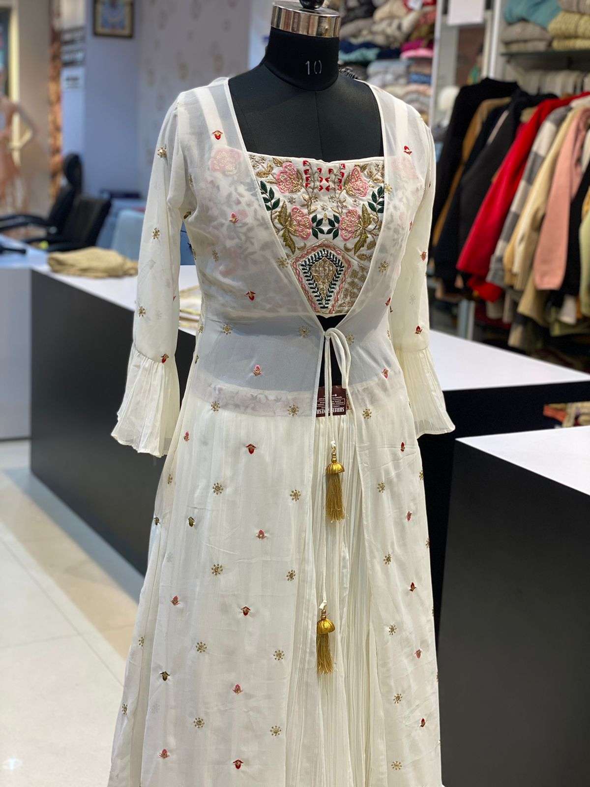 ethnic party wear dresses Elegant Ethnic Party Wear Ideas for Any Occasion