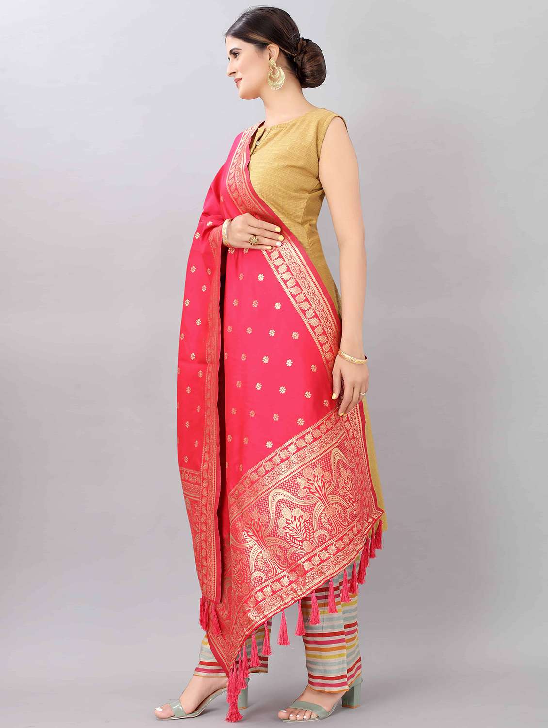 pink silk dupatta - 18109758 -  Standard Image - 1