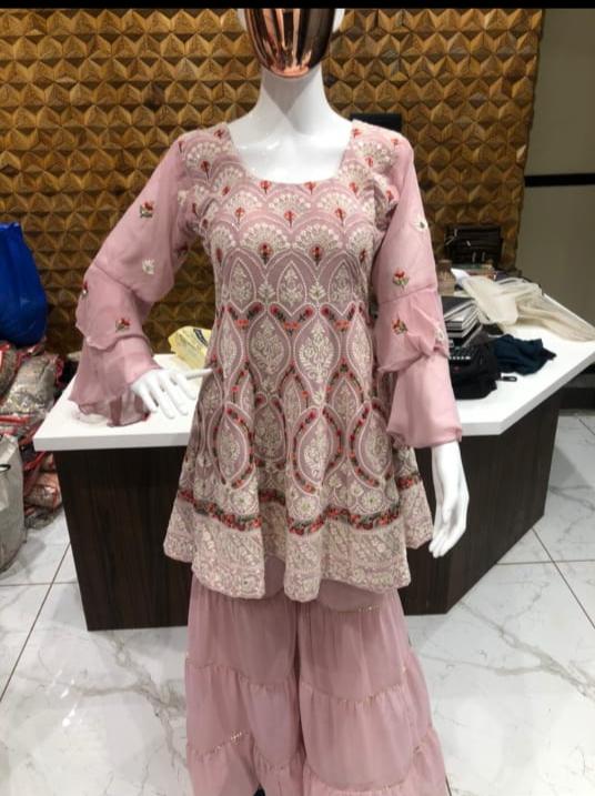 sharara - 18112360 - Standard Image - 1
