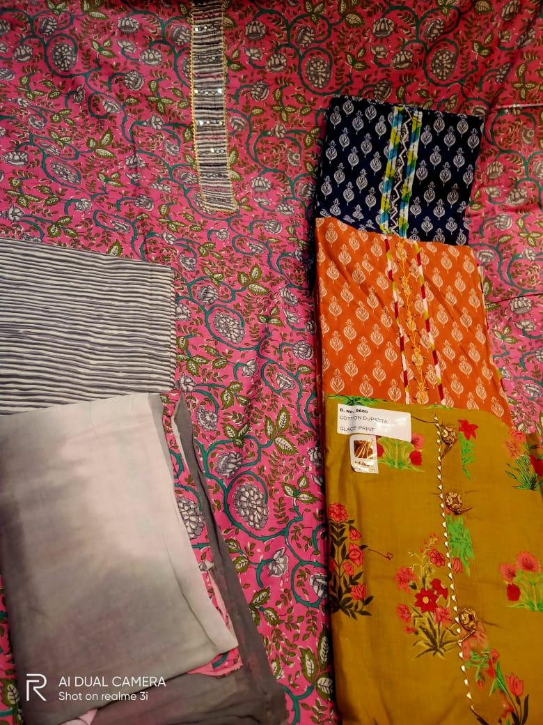 cotton suits  - 18145384 -  Standard Image - 1