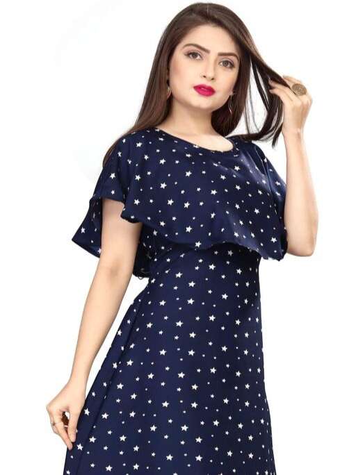 new fashion  - 18146633 -  Standard Image - 1