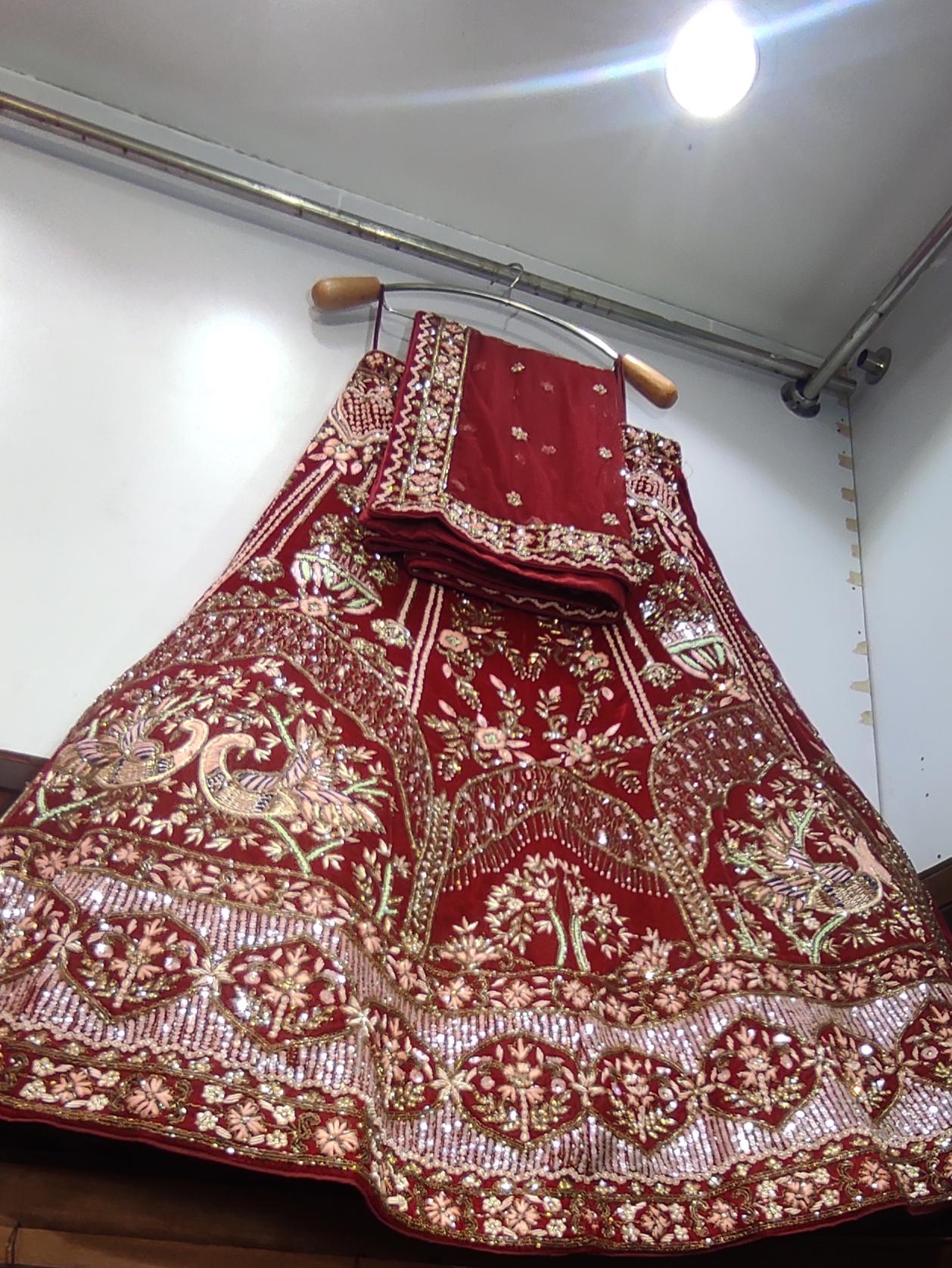red velvet lehengha - 18151252 - Standard Image - 1