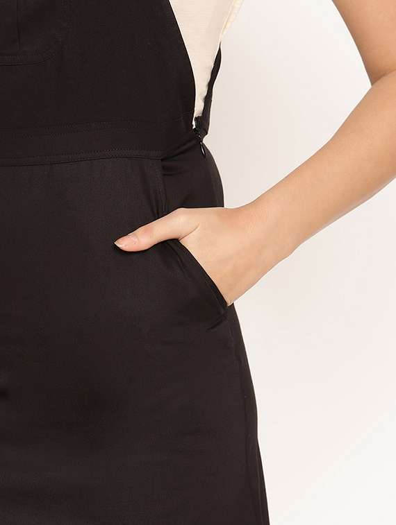 front pocket solid pinafore dress - 18151855 - Standard Image - 4