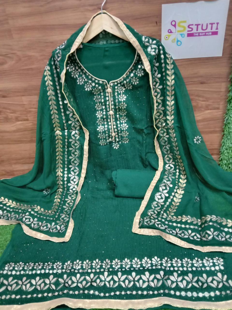 suit - 18153023 - Standard Image - 1