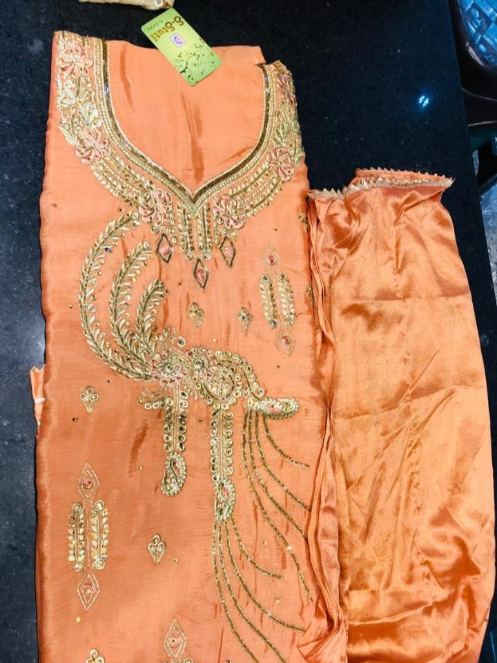 chinnon suit  - 18158937 -  Standard Image - 1