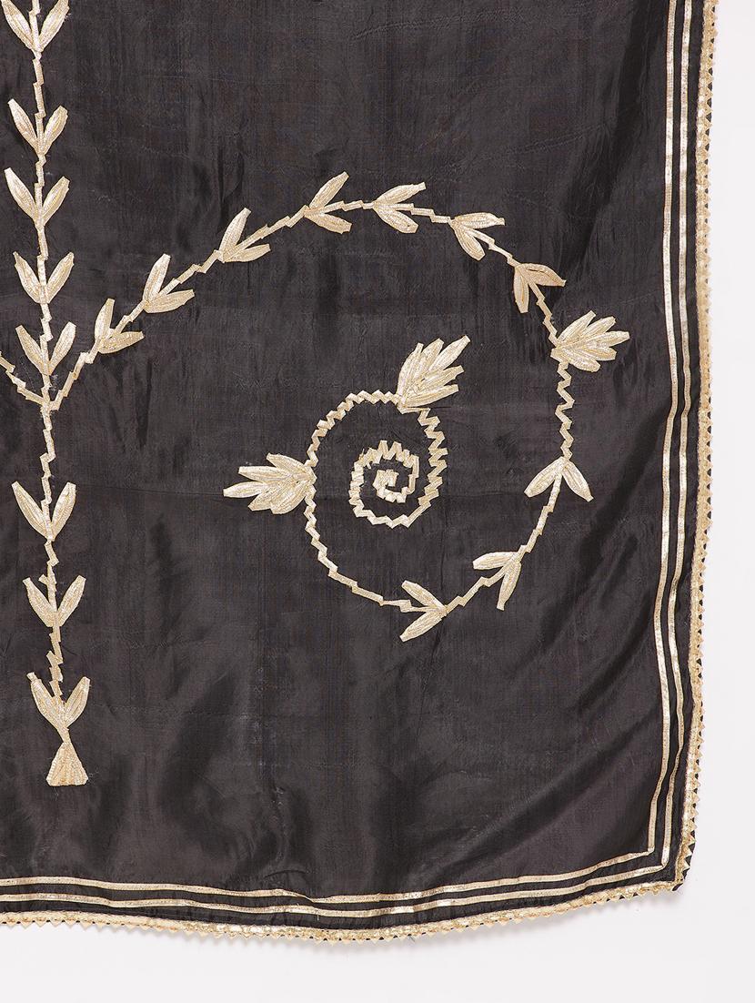 black embroidered gota work dupatta - 18163400 - Standard Image - 4