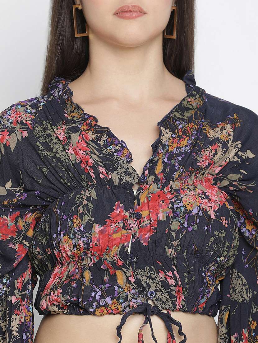 women's crop v neck top - 18164730 - Standard Image - 4