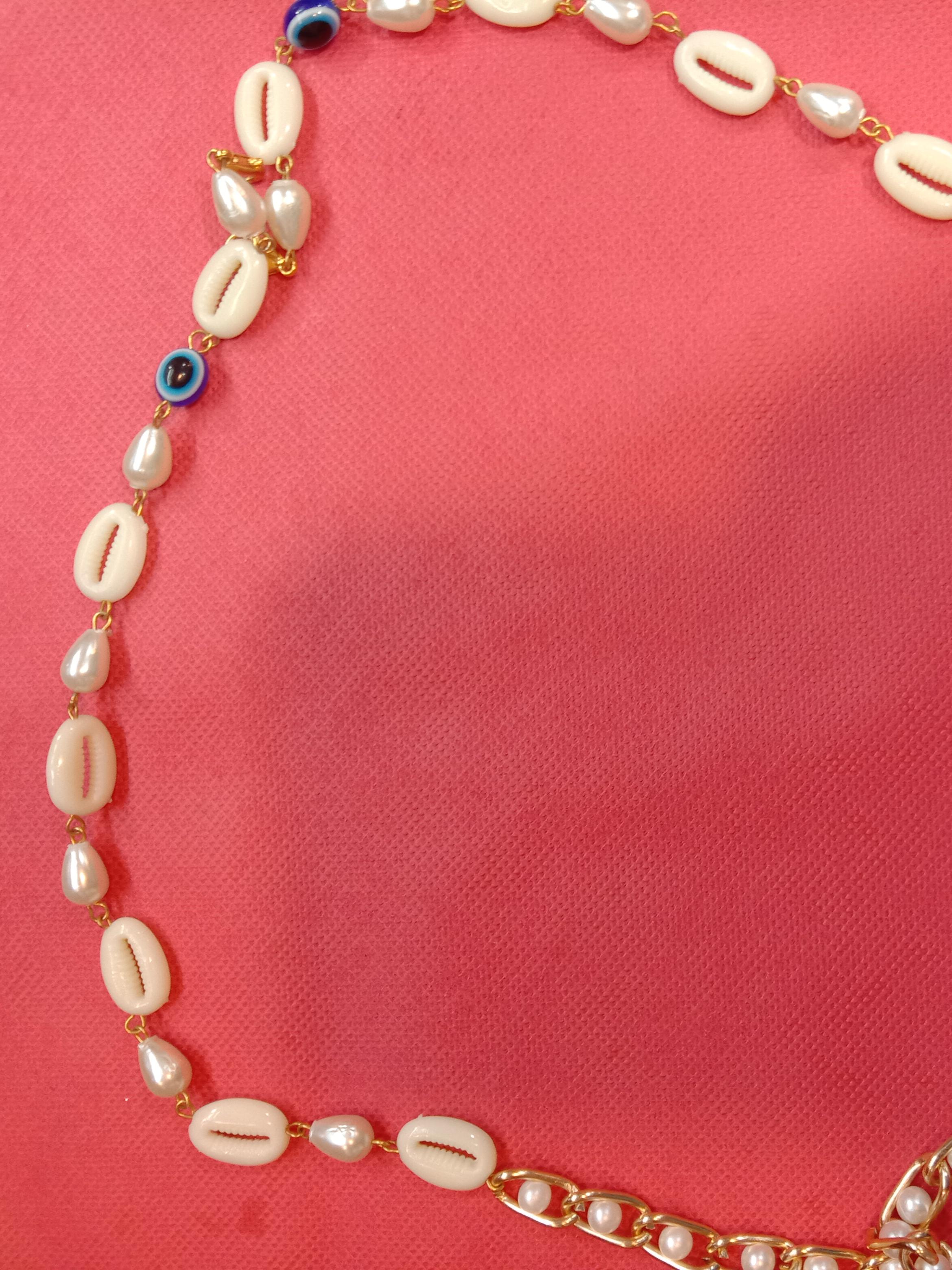 chains multiple use - 18170437 - Standard Image - 1