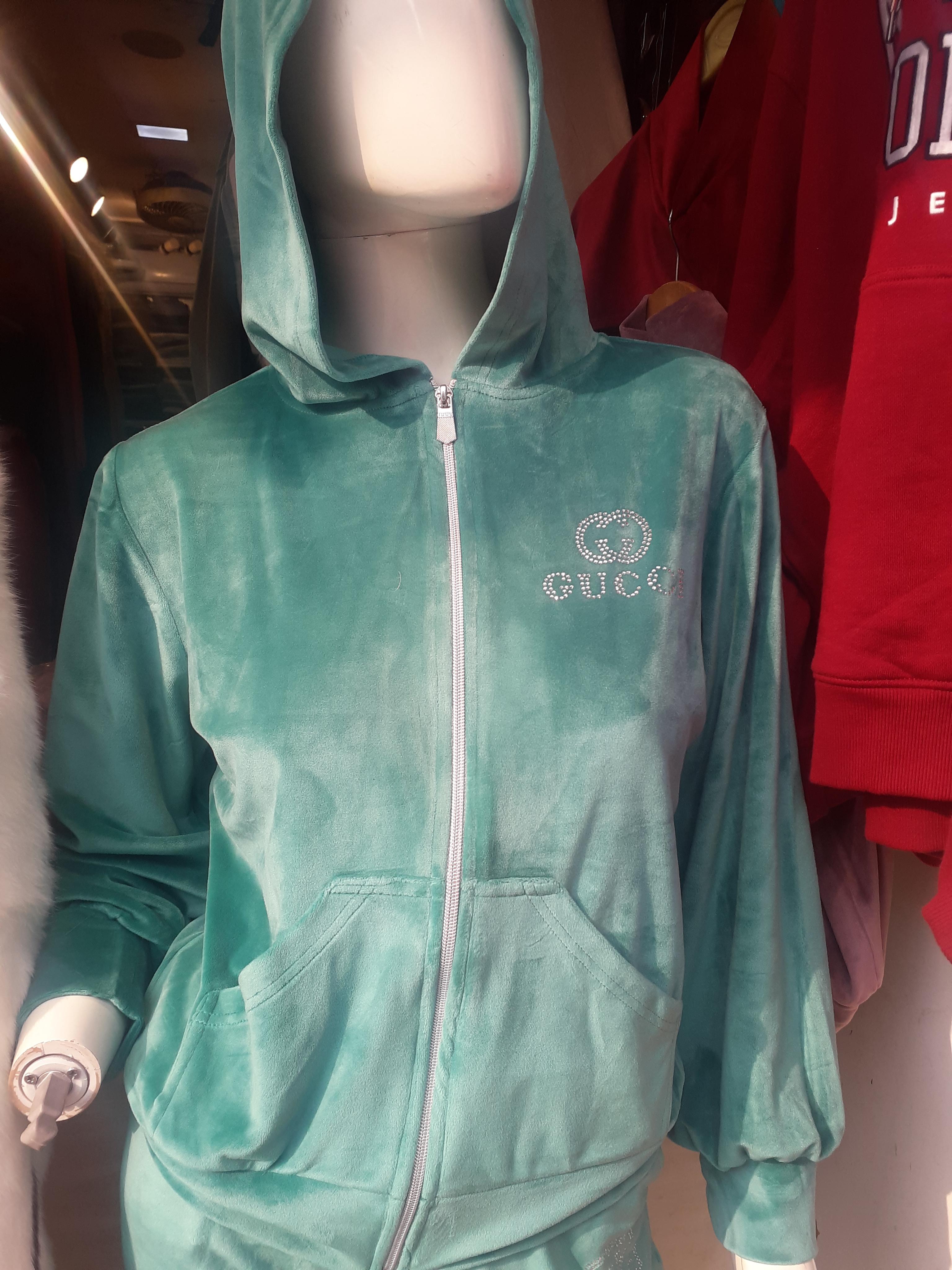track suit  - 18174495 -  Standard Image - 1