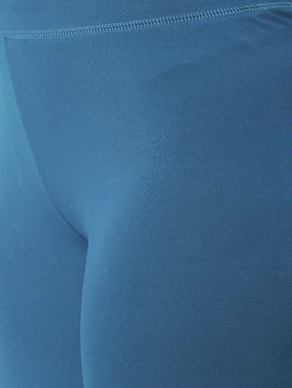 light blue solid legging - 18178516 - Standard Image - 4