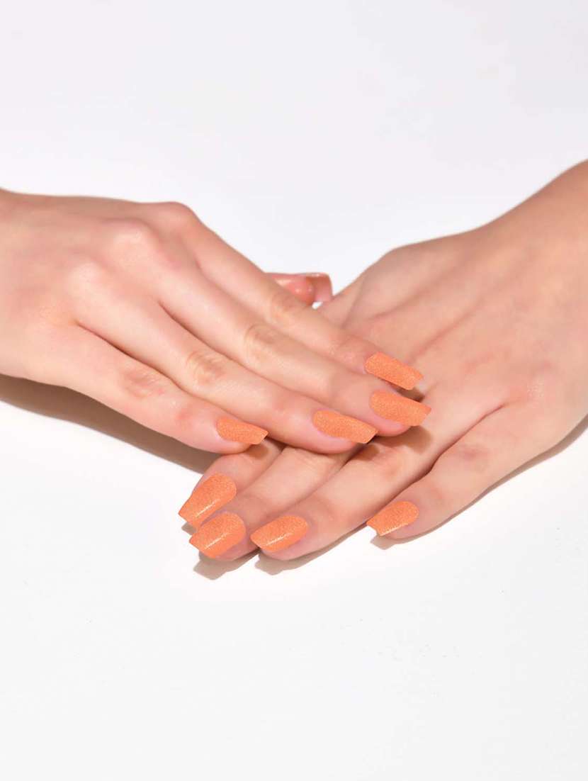 gold fish effects pro nail enamel - 18179770 - Standard Image - 4