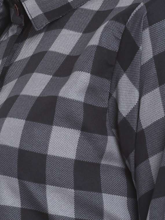 long sleeved checkered shirt - 18182234 -  Standard Image - 4