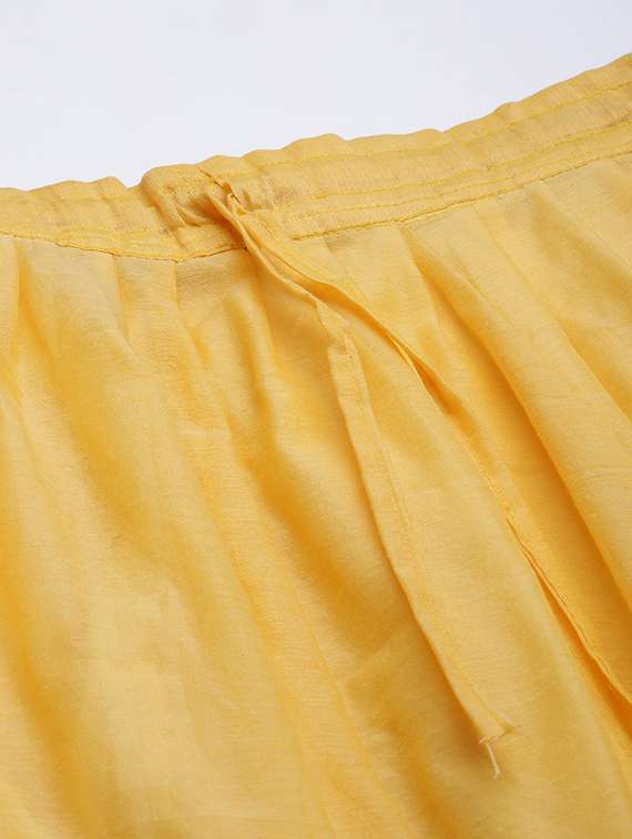 yellow chanderi flared lehenga - 18182316 - Standard Image - 4