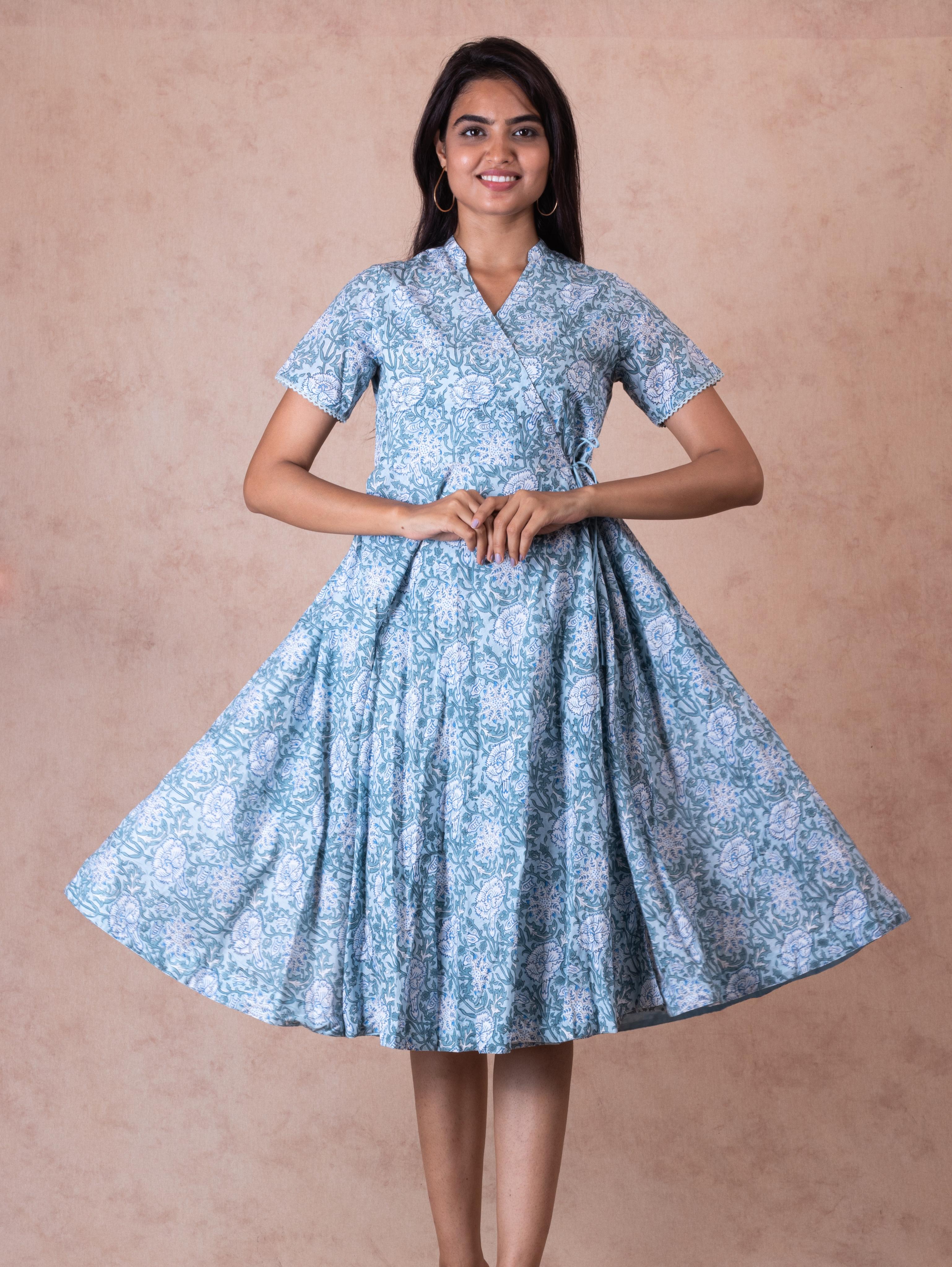 this block printed dress is exposed - 18184734 - Standard Image - 1