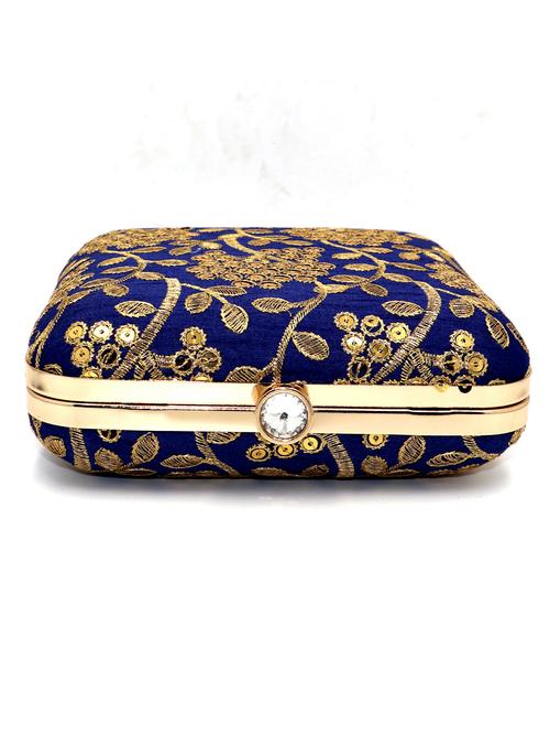 material: fabric, faux silk pattern: embroidered - 18189070 - Standard Image - 0