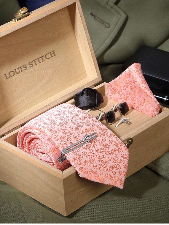 coral feel silk that is soft, rich in colour and beautiful to feel. the stitching thread are well finished. premium heavy quali interlining gets a perfect knot everytime. loved worldwide for sle ty