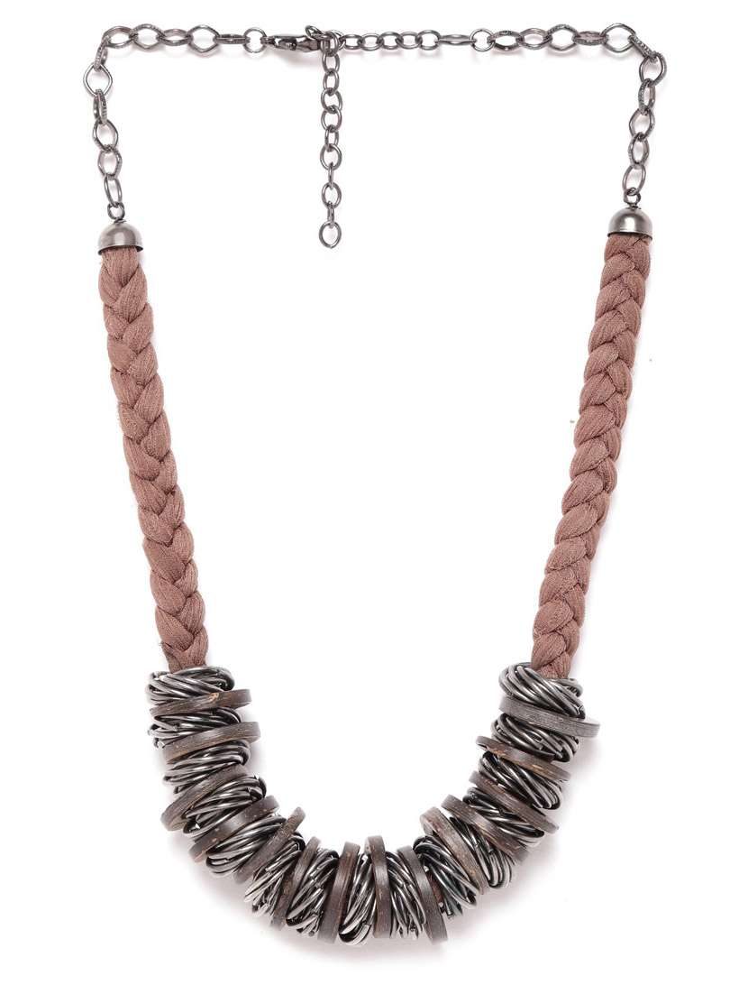 brown metal necklace
